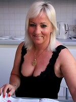 Curvy British housewife getting very frisky
