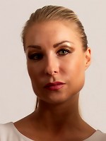 Curvy British housewife getting very frisky