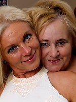 Curvy British housewife getting very frisky