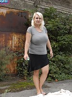 Big Tits Big Boobs Huge Breasts at Divine Breasts