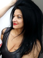 Curvy British housewife getting very frisky